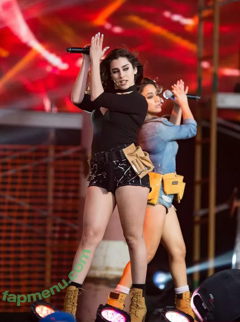 Lauren Jauregui nude photo #0522 (laurenjauregui)