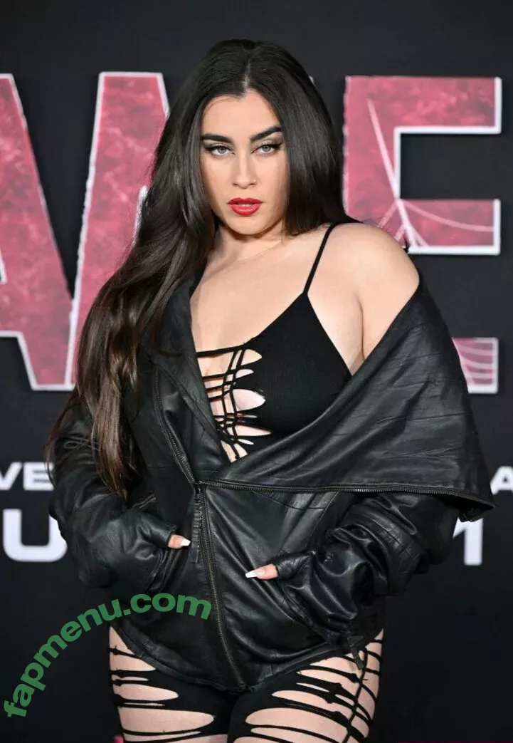 Lauren Jauregui nude photo #0617 (laurenjauregui)