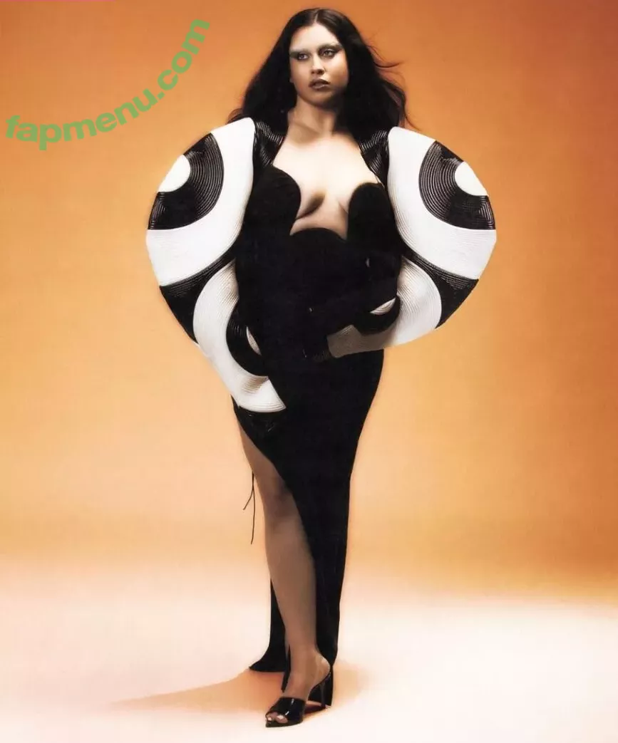 Lauren Jauregui nude photo #0639 (laurenjauregui)