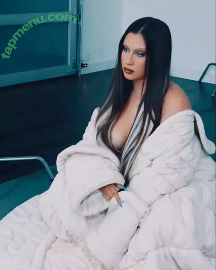 Lauren Jauregui nude photo #0644 (laurenjauregui)