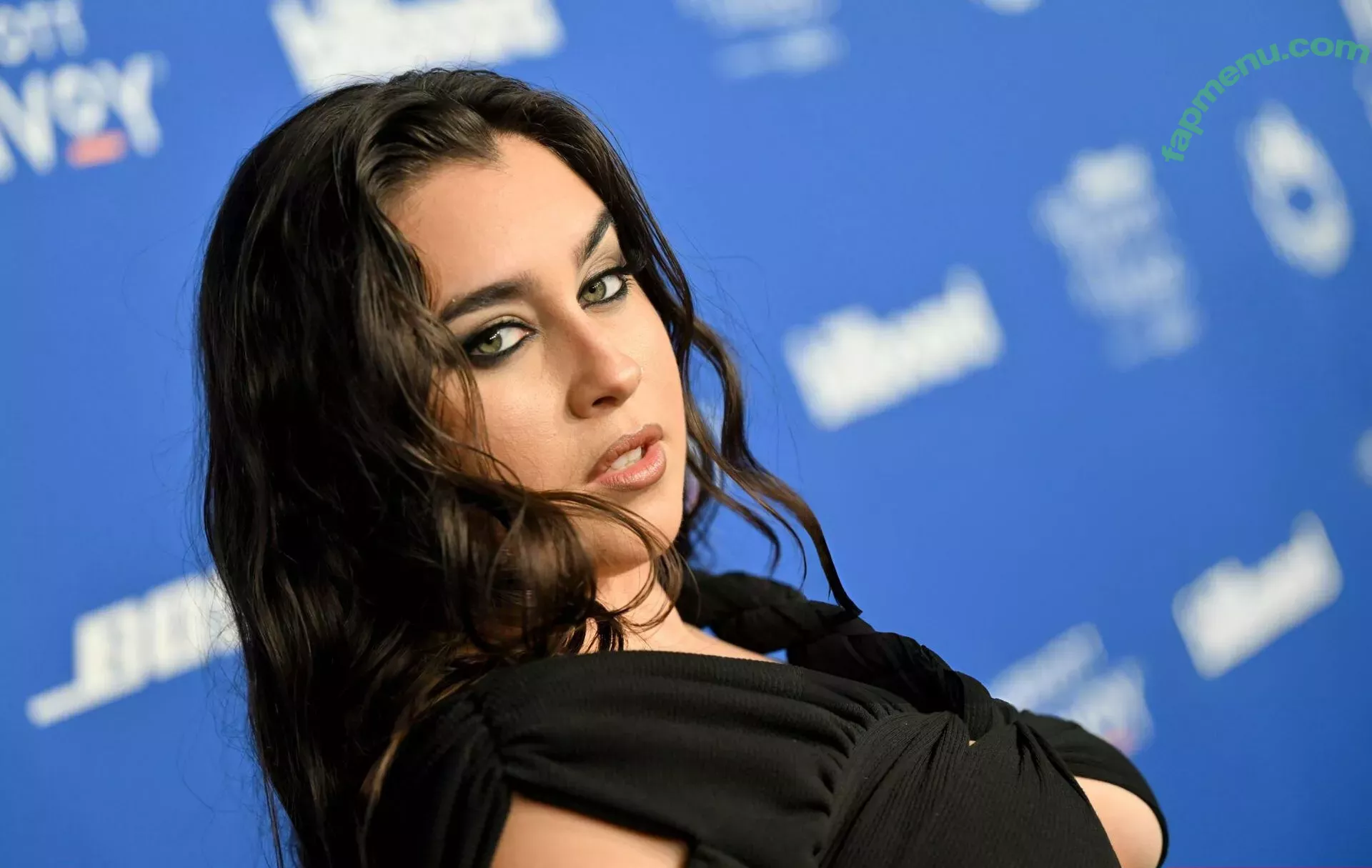 Lauren Jauregui nude photo #0658 (laurenjauregui)