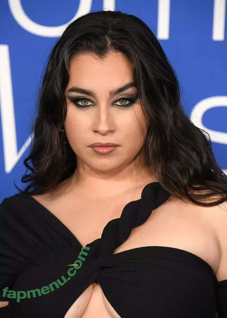 Lauren Jauregui nude photo #0669 (laurenjauregui)
