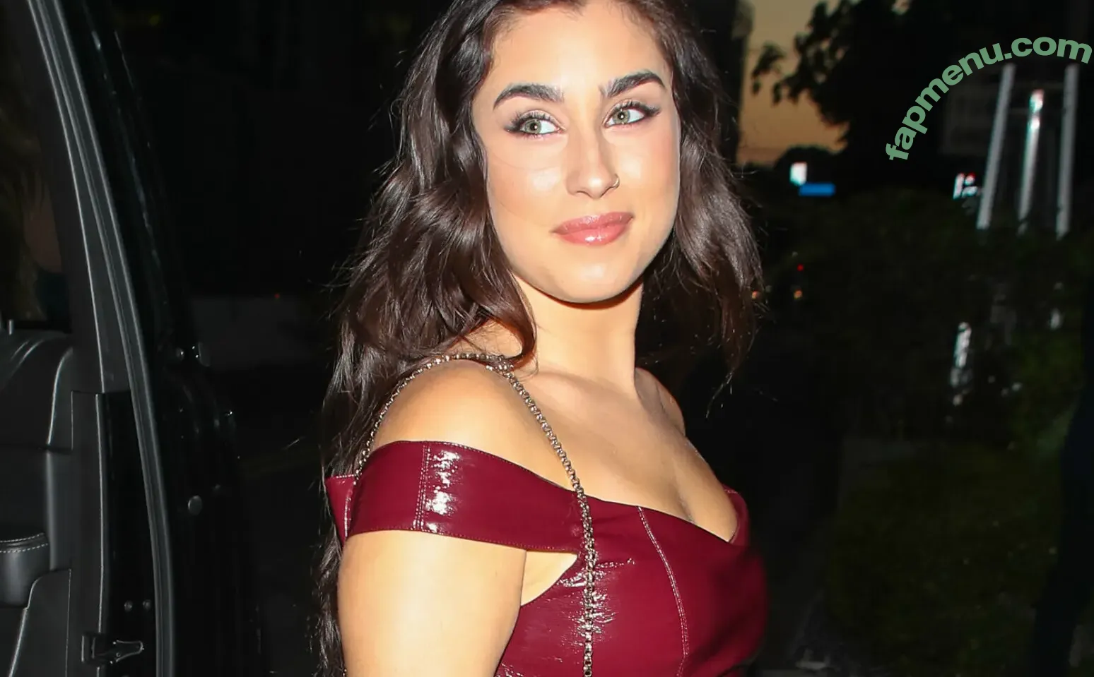Lauren Jauregui nude photo #0862 (laurenjauregui)