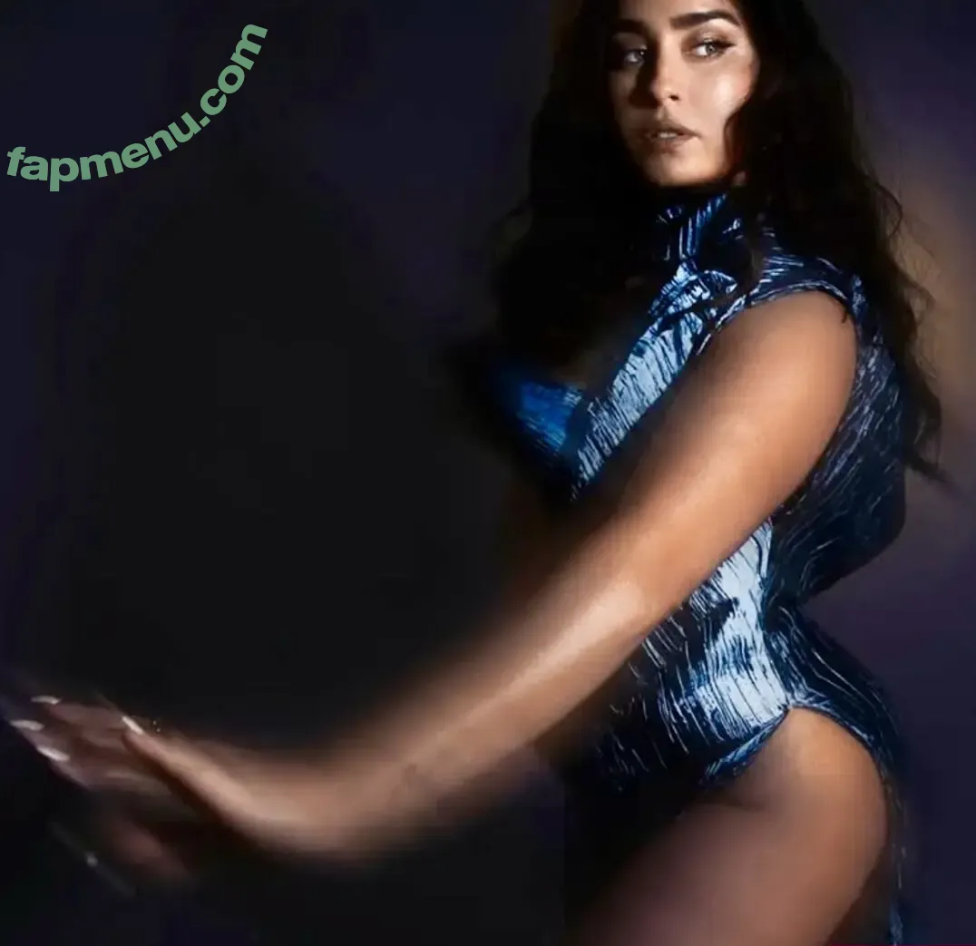 Lauren Jauregui nude photo #0930 (laurenjauregui)