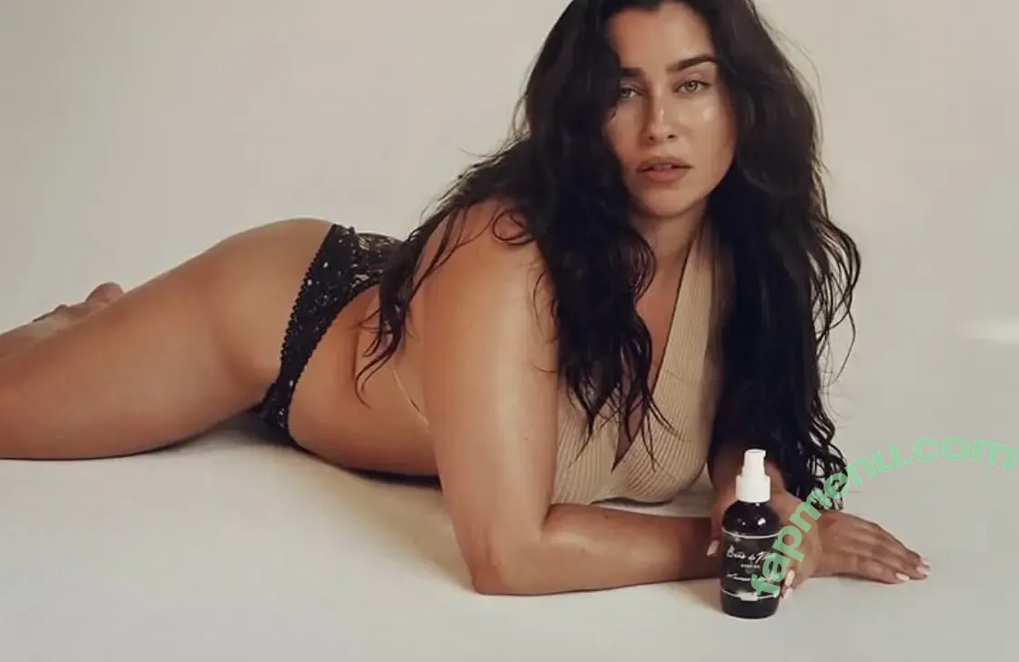 Lauren Jauregui nude photo #0956 (laurenjauregui)