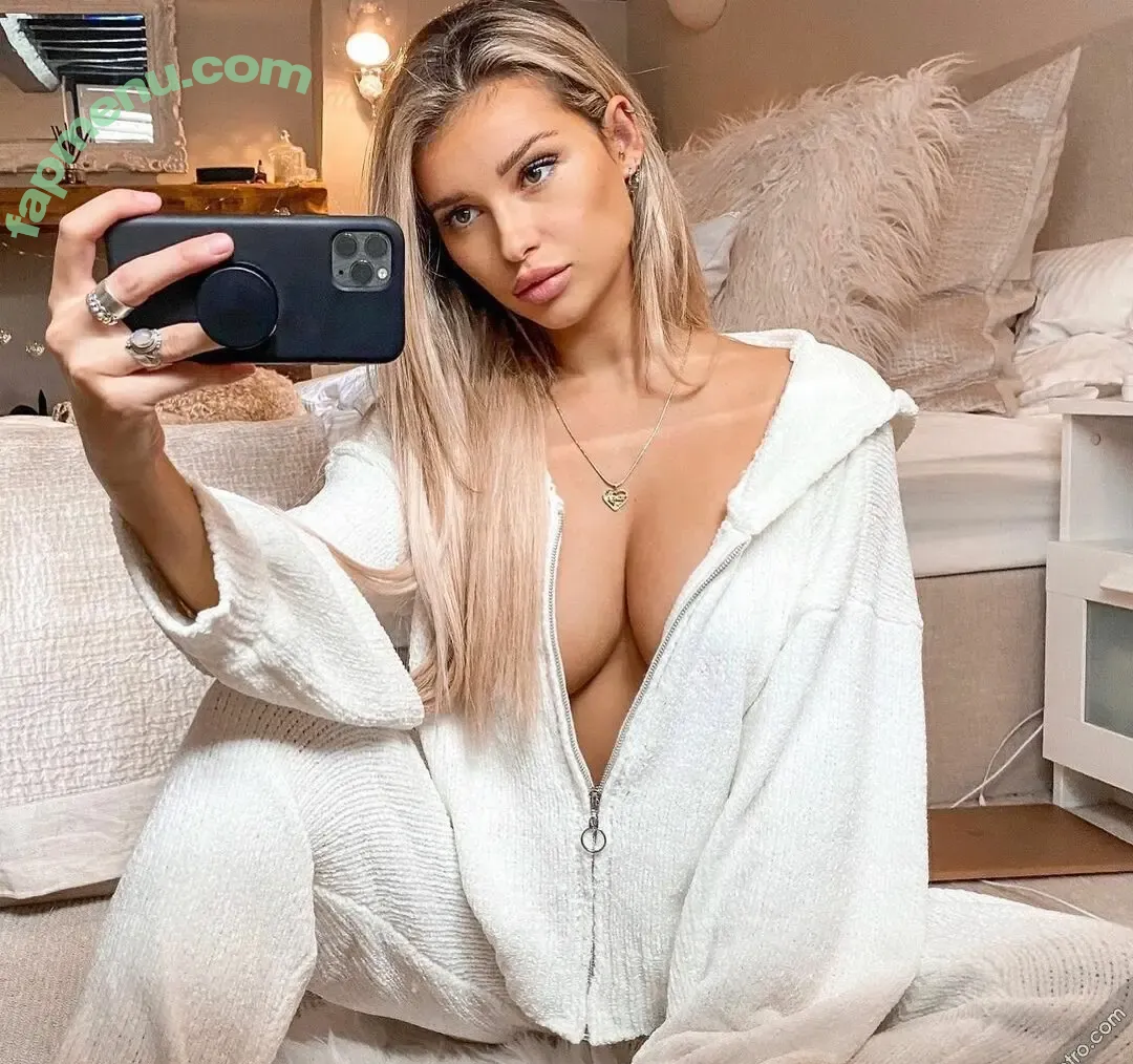 Lauren Laratta nude photo #0218 (laurenblake / laurenlaratta)