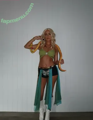 Lauren Lucisano / laurenlucisano__ nude photo #0026