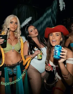 Lauren Lucisano / laurenlucisano__ nude photo #0032