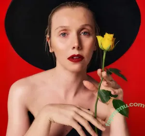 Lauren Lyle / laurenlyle7 nude photo #0035