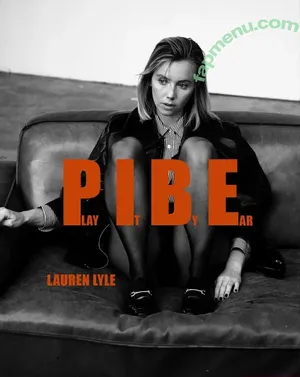 Lauren Lyle / laurenlyle7 nude photo #0039