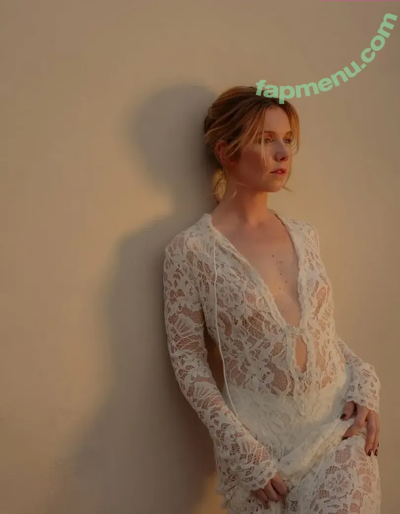 Lauren Lyle nude photo #0022 (laurenlyle7)