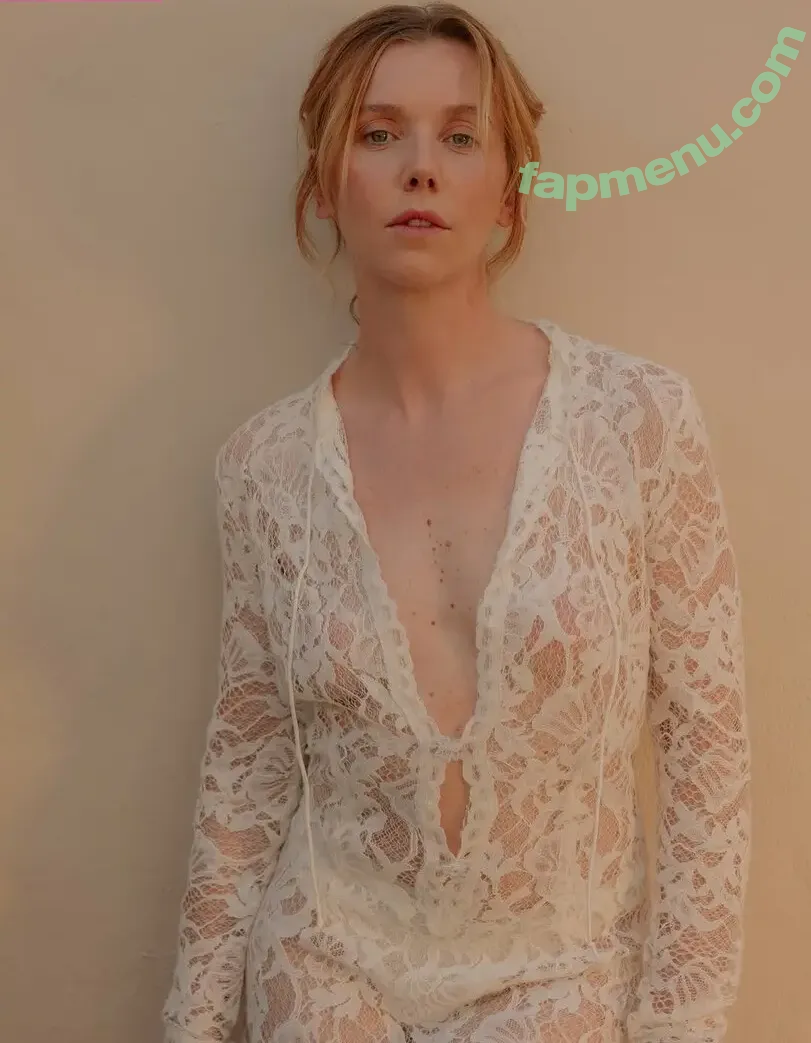 Lauren Lyle nude photo #0029 (laurenlyle7)