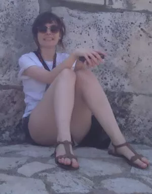 Lauren Mayberry / laurenevemayberry nude photo #0708