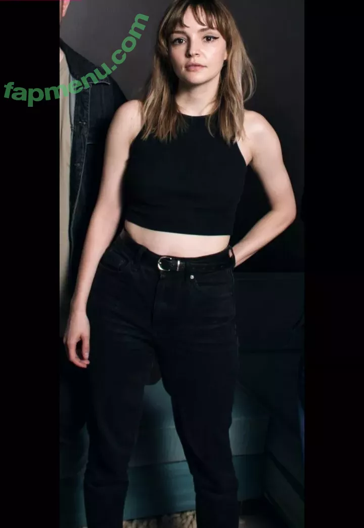 Lauren Mayberry nude photo #0145 (laurenevemayberry)