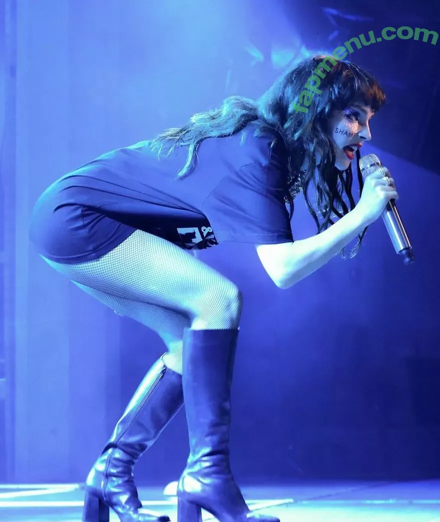 Lauren Mayberry nude photo #0767 (laurenevemayberry)