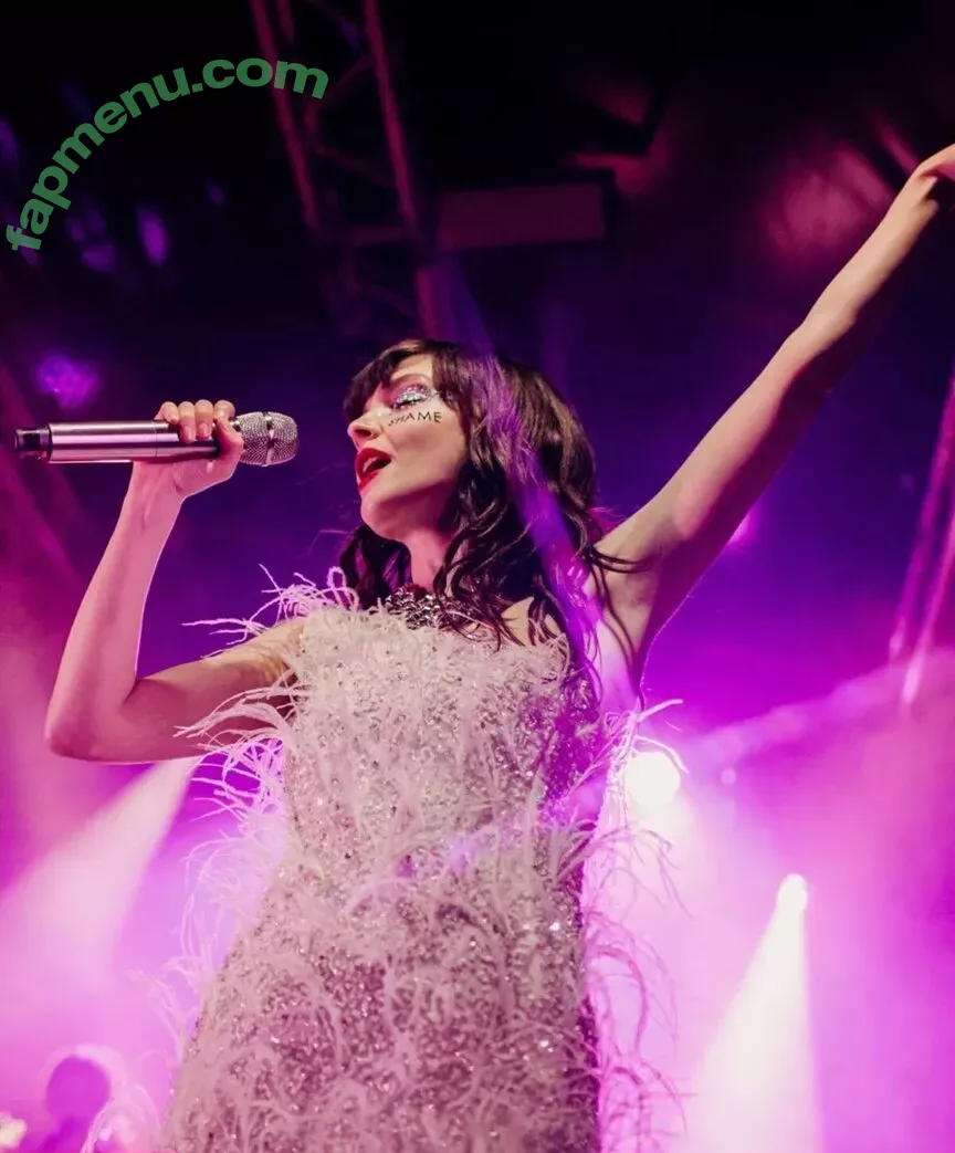 Lauren Mayberry nude photo #0769 (laurenevemayberry)