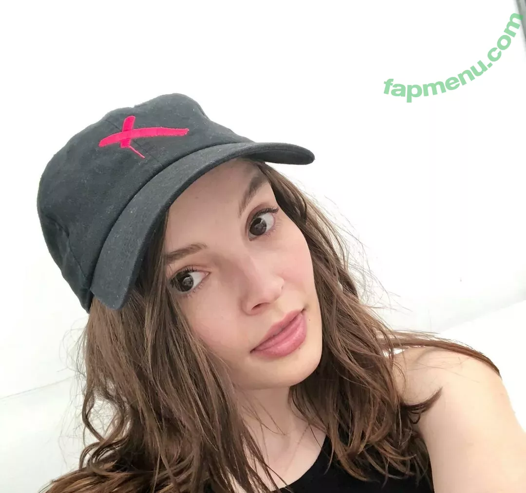 Lauren Mayberry nude photo #0820 (laurenevemayberry)