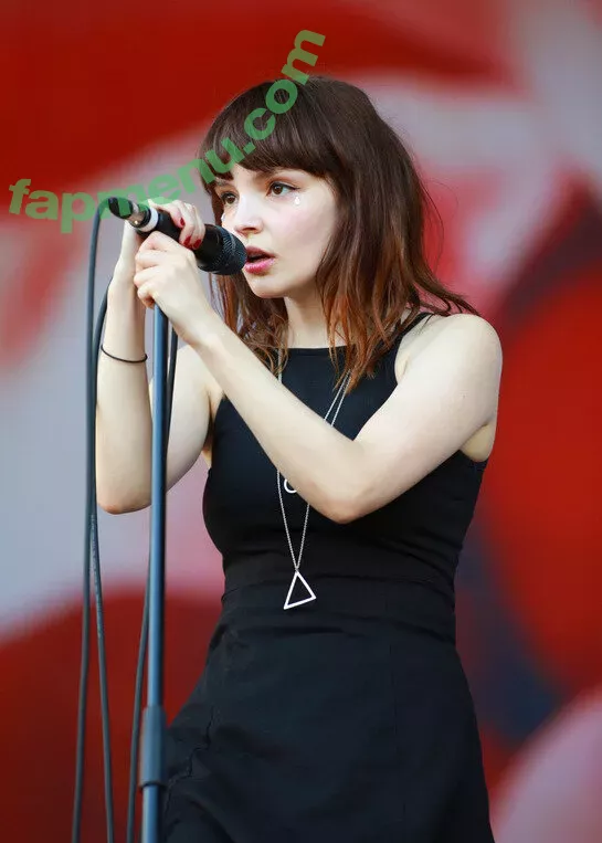 Lauren Mayberry nude photo #0852 (laurenevemayberry)