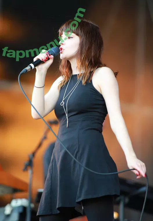 Lauren Mayberry nude photo #0858 (laurenevemayberry)