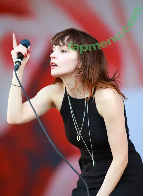 Lauren Mayberry nude photo #0860 (laurenevemayberry)