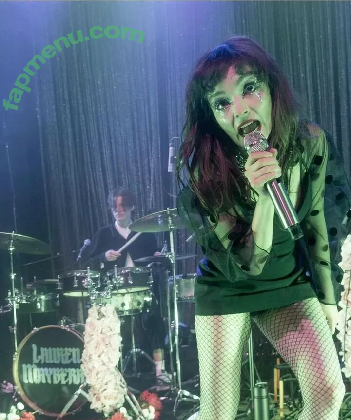 Lauren Mayberry nude photo #0864 (laurenevemayberry)