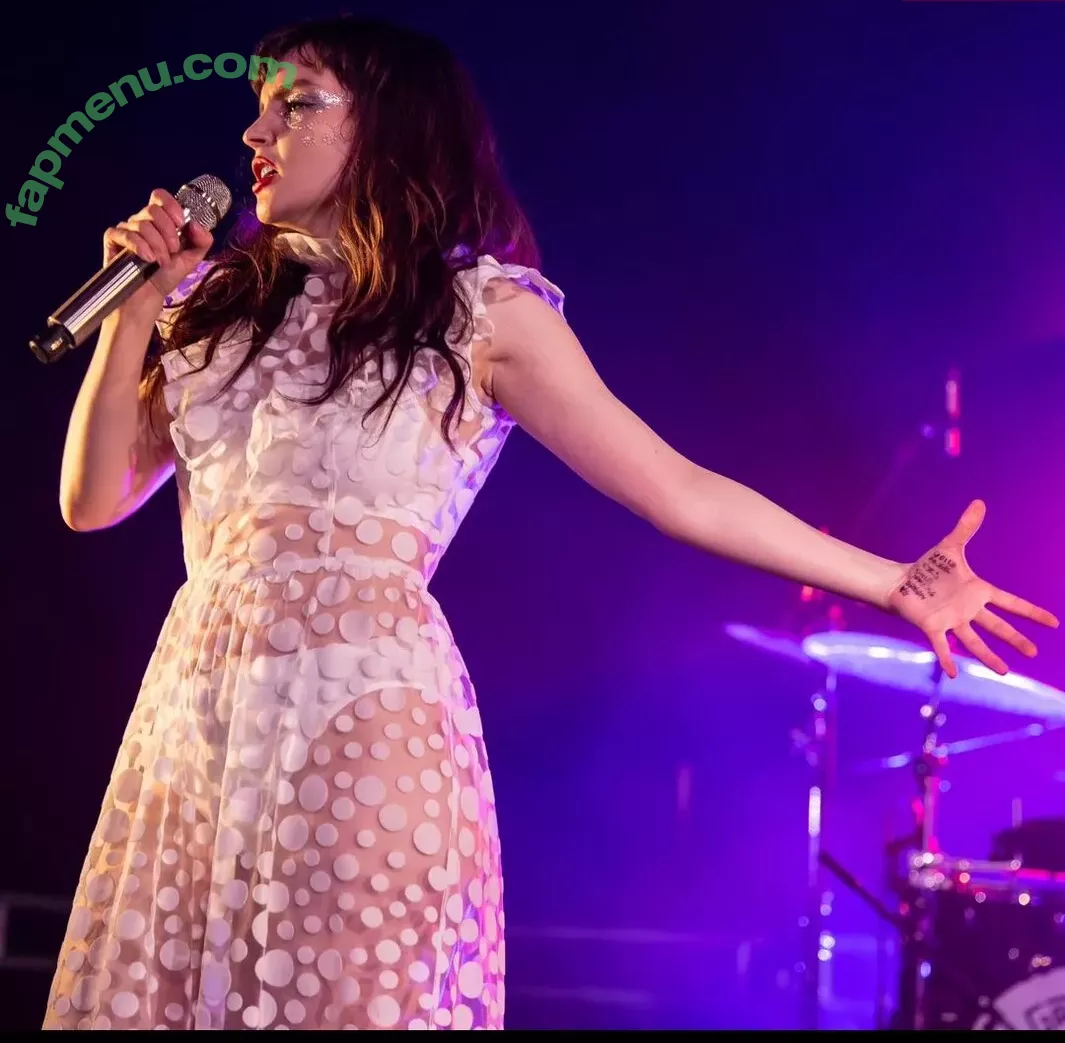 Lauren Mayberry nude photo #0952 (laurenevemayberry)