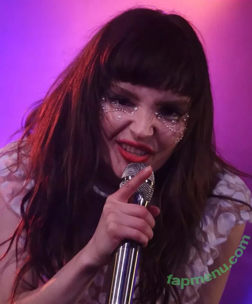 Lauren Mayberry nude photo #0975 (laurenevemayberry)