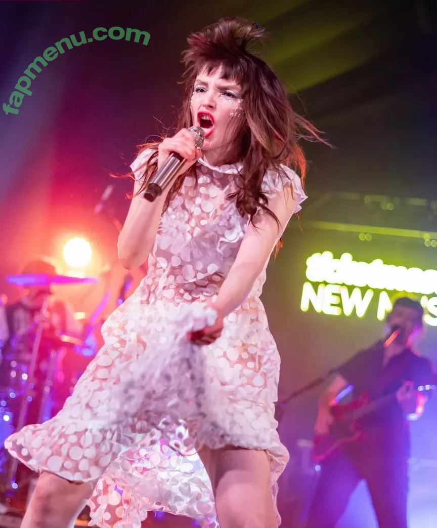 Lauren Mayberry nude photo #0987 (laurenevemayberry)