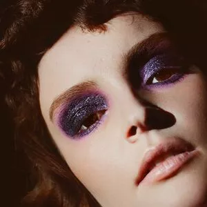 Lauren Mayberry / laurenevemayberry nude photo #1032