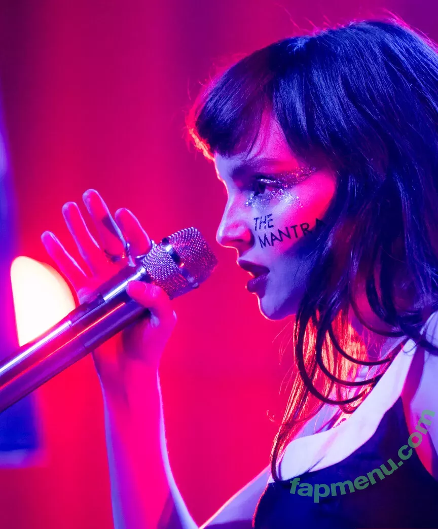 Lauren Mayberry nude photo #1007 (laurenevemayberry)