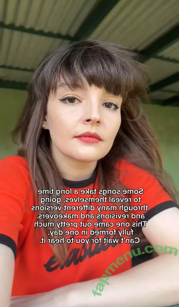 Lauren Mayberry nude photo #1120 (laurenevemayberry)