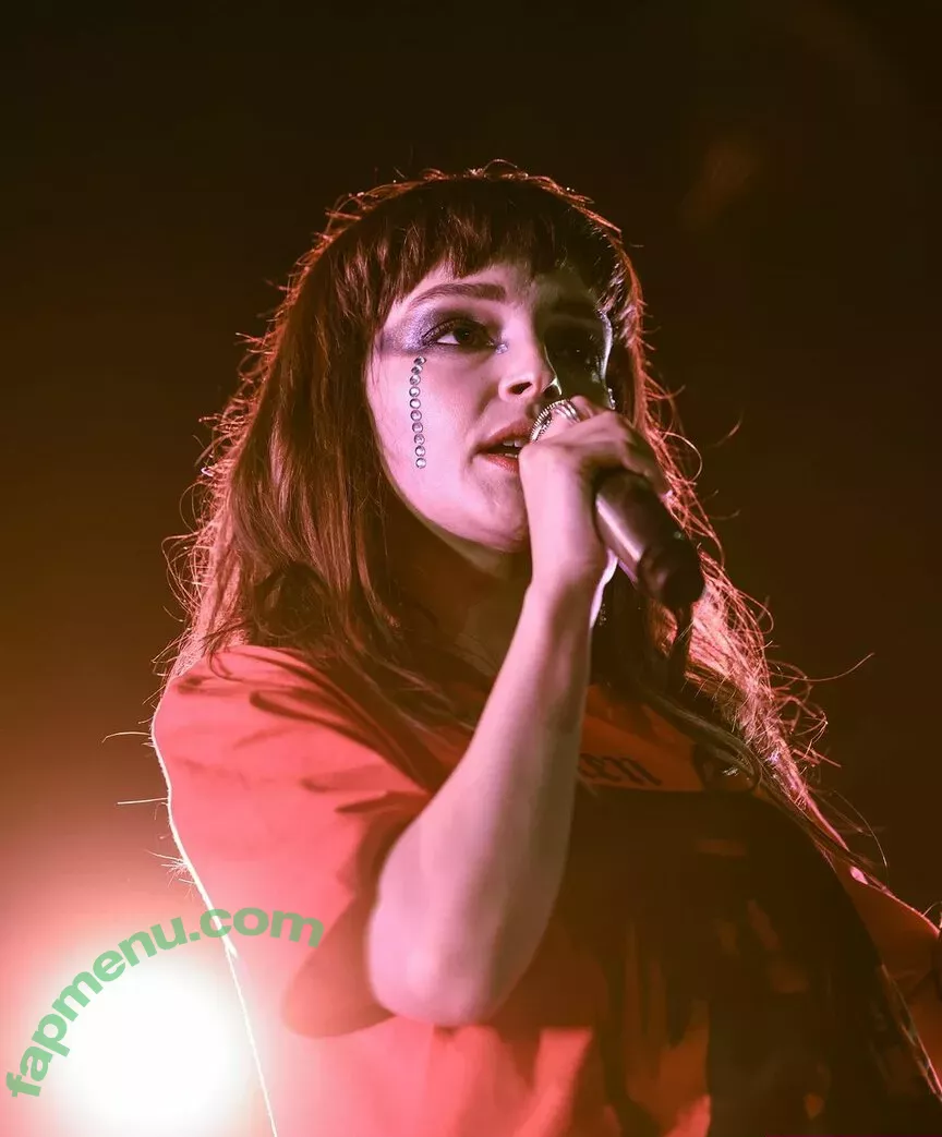 Lauren Mayberry nude photo #1217 (laurenevemayberry)