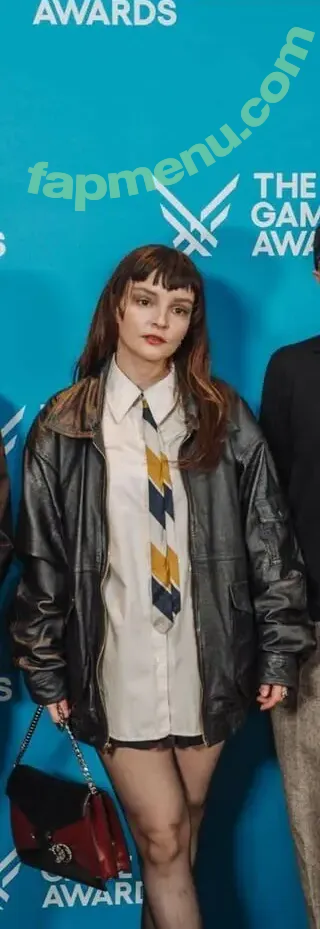 Lauren Mayberry nude photo #1489 (laurenevemayberry)