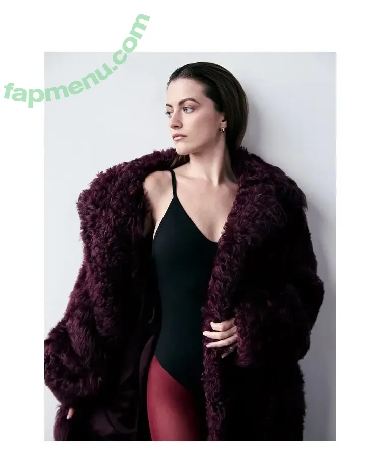 Lauren McQueen nude photo #0017 (laurennmcqueen)