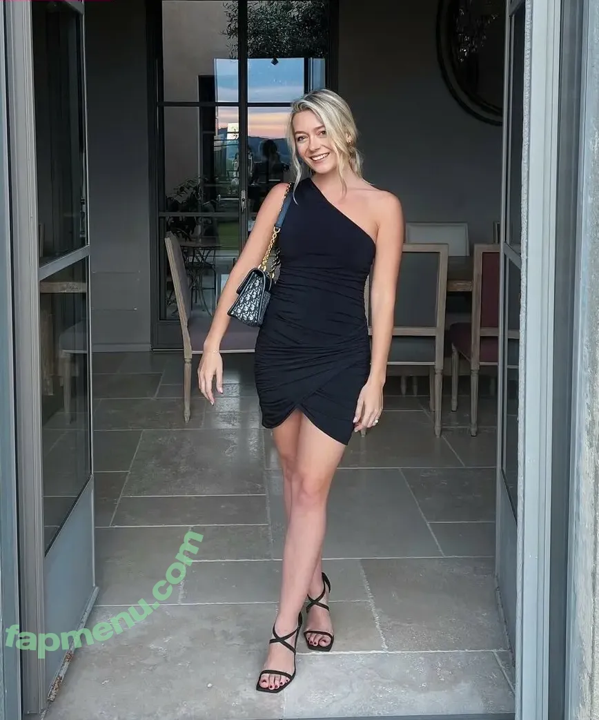 Lauren Rammell nude photo #0022 (lerammell)