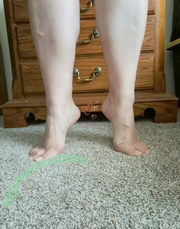 Lauren Smith nude photo #0055 (Nyland / TheLWordLauren / laurensmith)