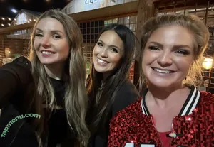 Lauren Southern / laurencheriie nude photo #0177