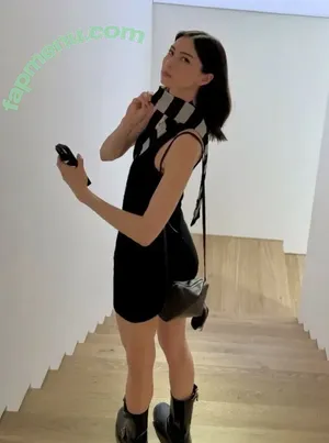 Lauren Tsai / laurentsai nude photo #0425