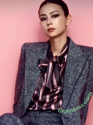 Lauren Tsai / laurentsai nude photo #0502