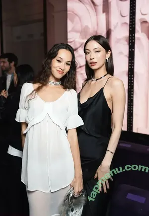 Lauren Tsai / laurentsai nude photo #0519