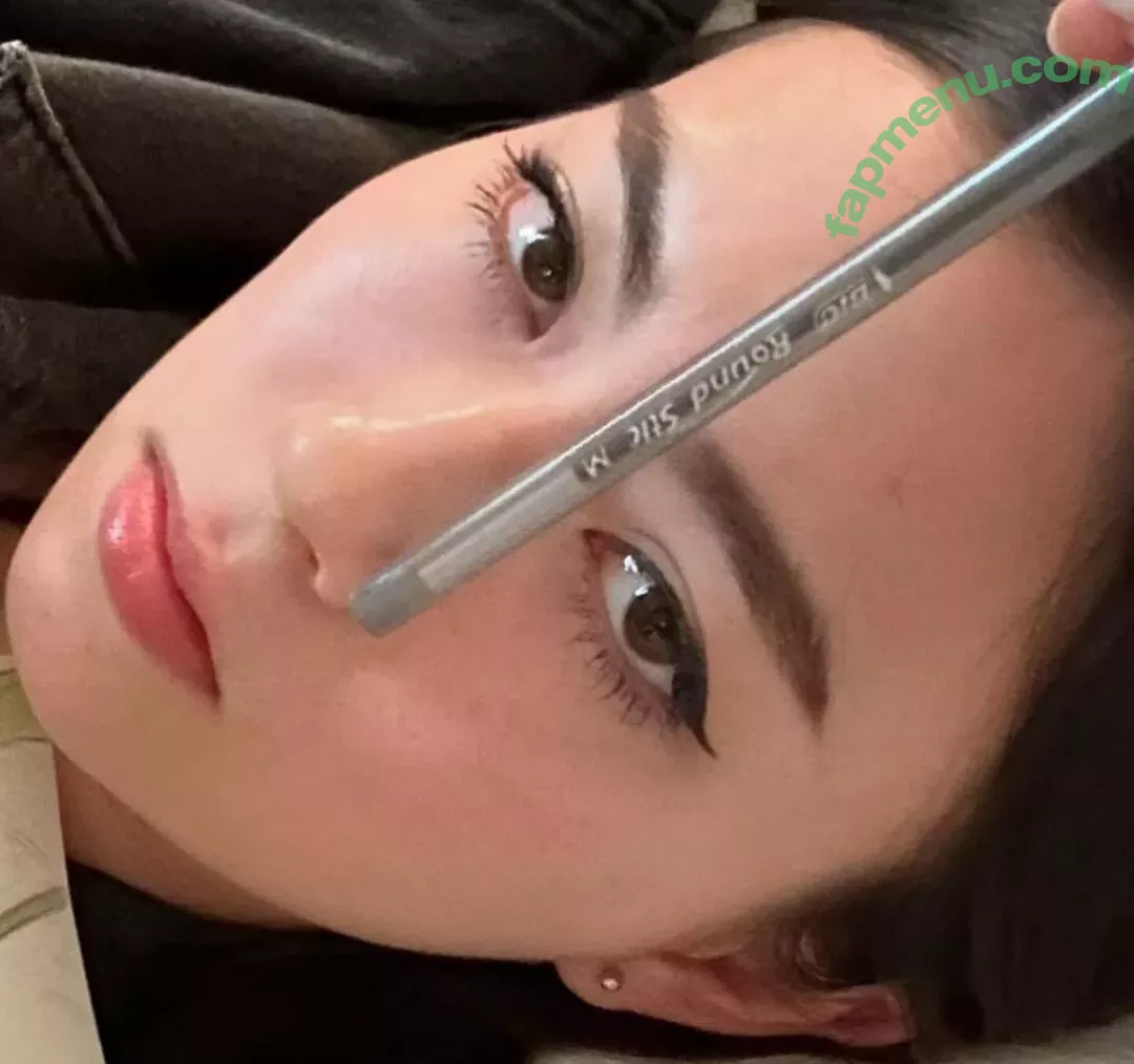Lauren Tsai nude photo #0162 (laurentsai)