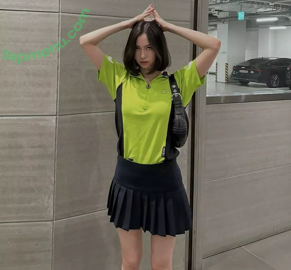 Lauren Tsai nude photo #0200 (laurentsai)