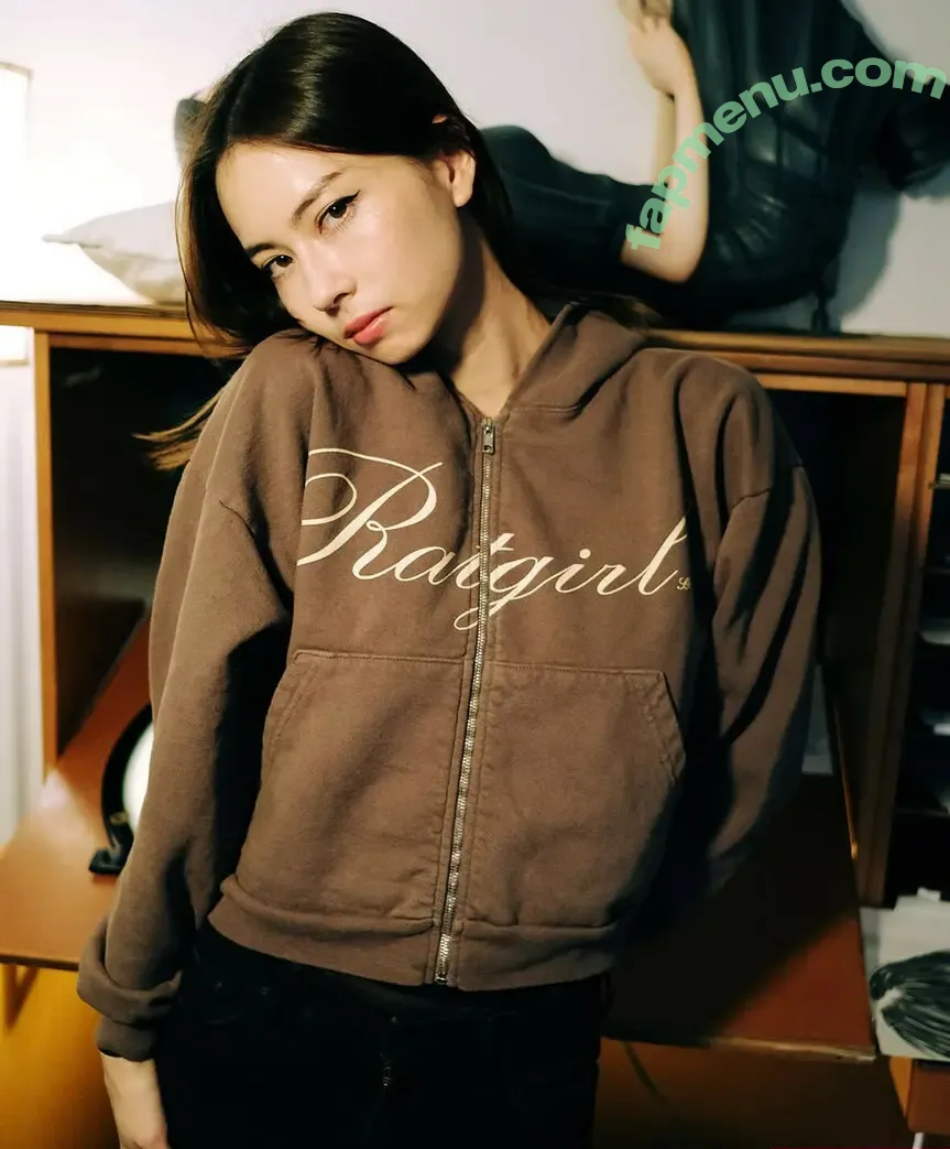 Lauren Tsai nude photo #0478 (laurentsai)