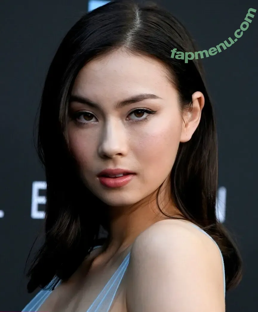 Lauren Tsai nude photo #0521 (laurentsai)