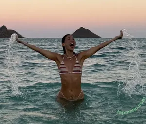 Lauren Wolfe / laurenwolfe nude photo #0017