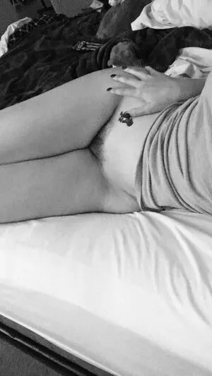 laurenfillsup nude photo #0053