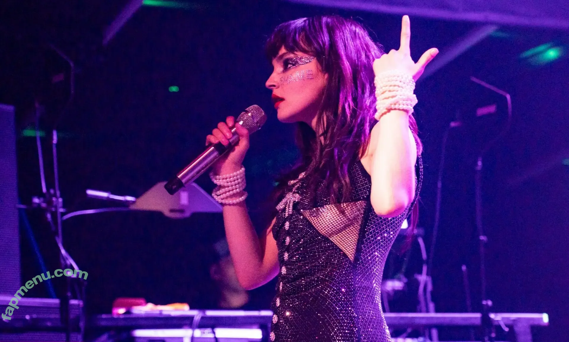 laurenmayberry nude photo #0013 (laurenmayberry)
