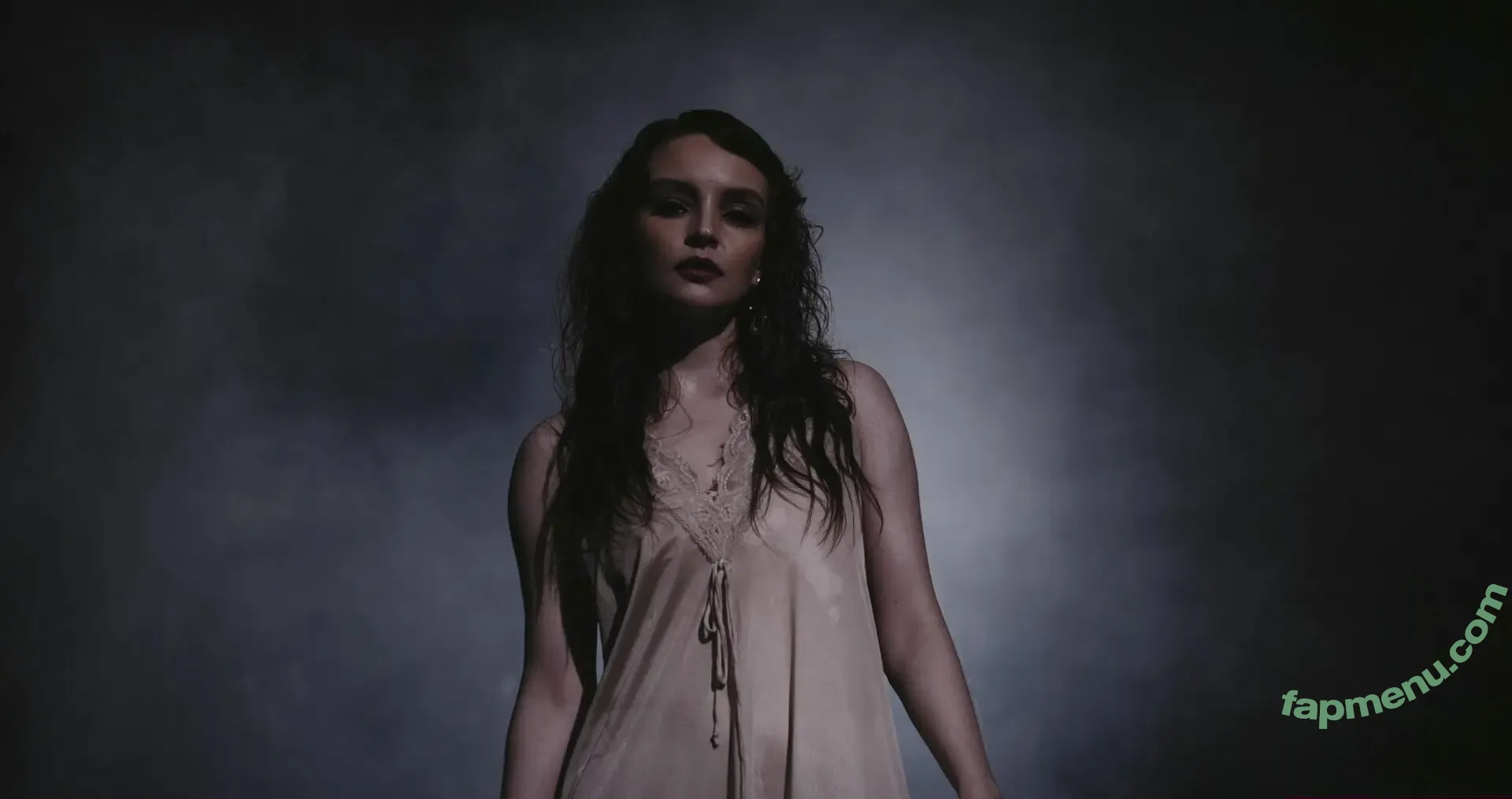 laurenmayberry nude photo #0015 (laurenmayberry)