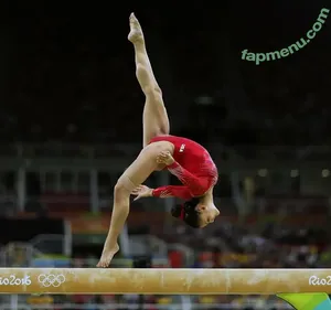 Laurie Hernandez / American gymnast / lauriehernandez nude photo #0022
