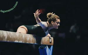 Laurie Hernandez / American gymnast / lauriehernandez nude photo #0032